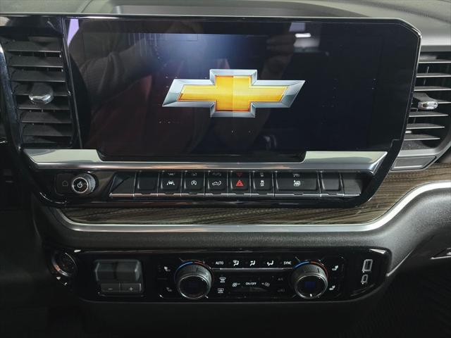 2026 Chevrolet Silverado 1500 4WD Crew Cab Short Bed RST