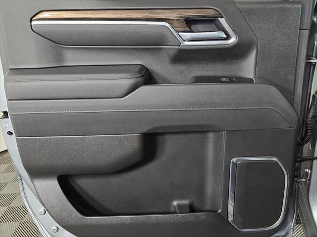 2026 Chevrolet Silverado 1500 4WD Crew Cab Short Bed RST