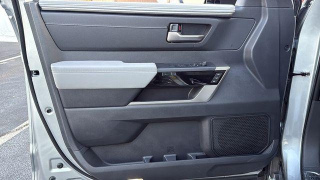 2026 Toyota Tundra Limited CrewMax 5.5' Bed