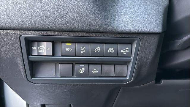 2026 Toyota Tundra Limited CrewMax 5.5' Bed