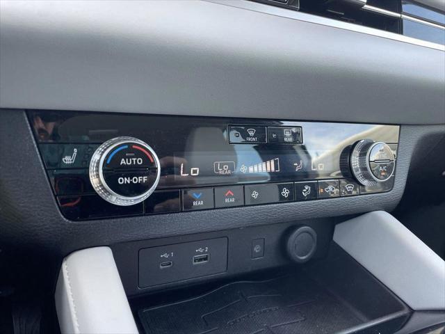 2022 Mitsubishi Outlander SEL Special Edition S-AWC