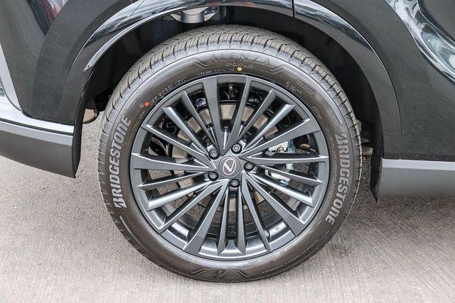 2026 Lexus RX 450h+ Premium