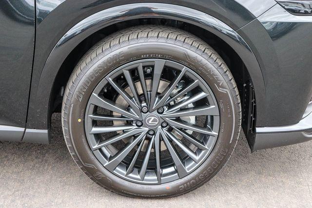 2026 Lexus RX 450h+ Premium