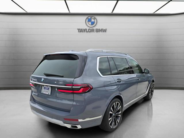2027 BMW X7 xDrive40i