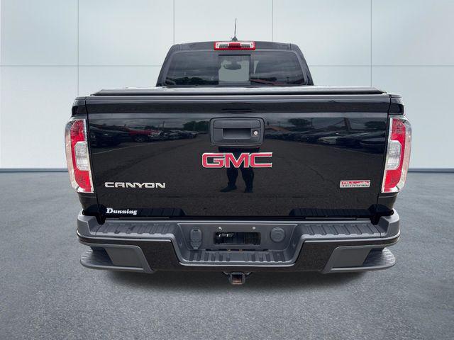 2017 GMC Canyon SLE