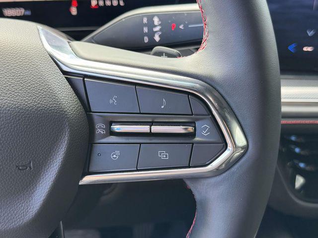 2025 Chevrolet Suburban 4WD RST