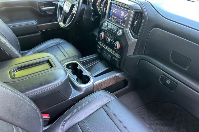 2022 GMC Sierra 3500HD 4WD Crew Cab Long Bed Denali