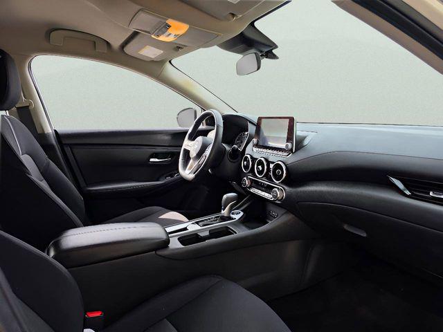 2023 Nissan Sentra SV Xtronic CVT