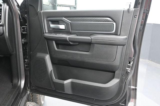 2026 Ram 2500 Big Horn Crew Cab 4x4 64 Box