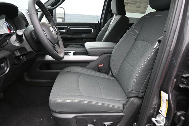 2026 Ram 2500 Big Horn Crew Cab 4x4 64 Box