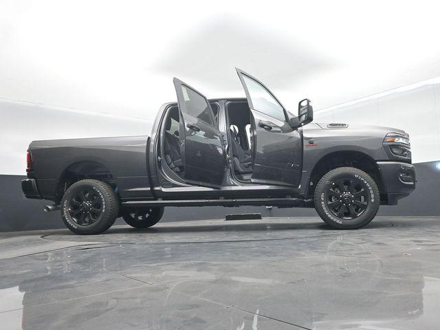 2026 Ram 2500 Big Horn Crew Cab 4x4 64 Box
