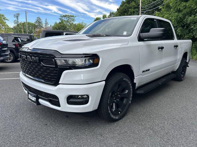 2026 Ram 1500 Express Crew Cab 4x4 57 Box