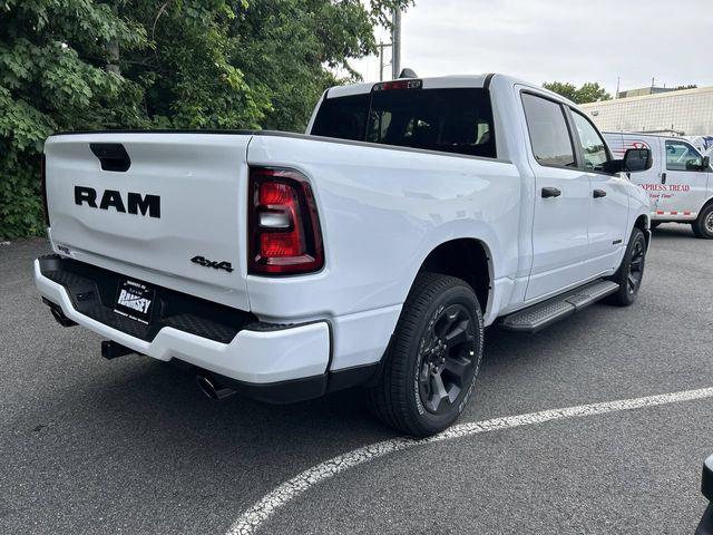 2026 Ram 1500 Express Crew Cab 4x4 57 Box