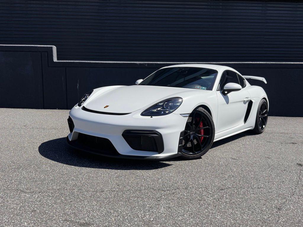 /2022 Porsche 718-Cayman