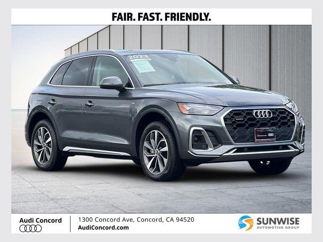 Daytona Gray Pearl 2023 Audi Q5 quattro Premium Plus S Line 45 TFSI SUV / Crossover All-Wheel Drive Automatic