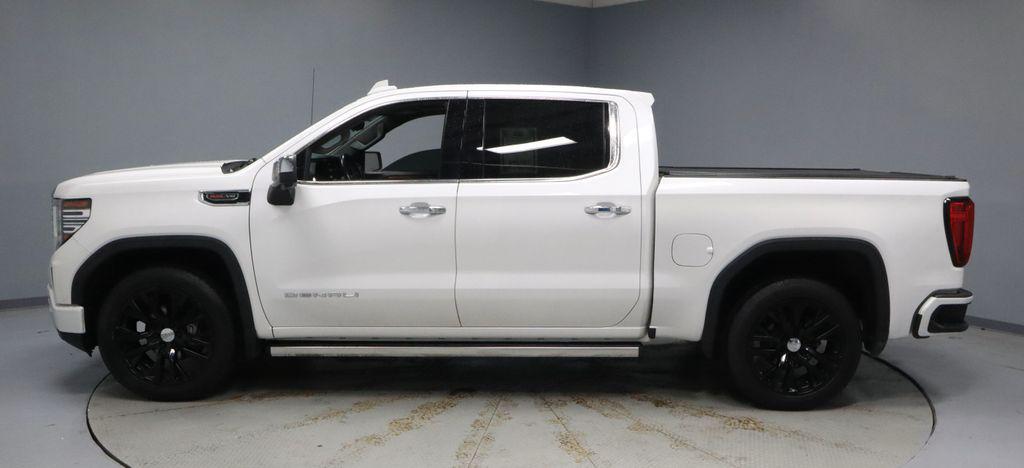 2022 GMC Sierra 1500 4WD Crew Cab Short Box Denali
