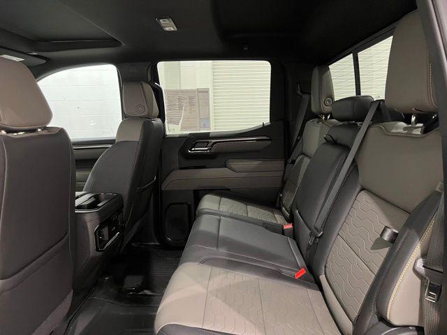 2025 Chevrolet Silverado 1500 4WD Crew Cab Short Bed ZR2