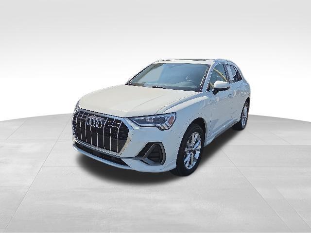 2023 Audi Q3 Premium Plus 45 TFSI S line quattro Tiptronic