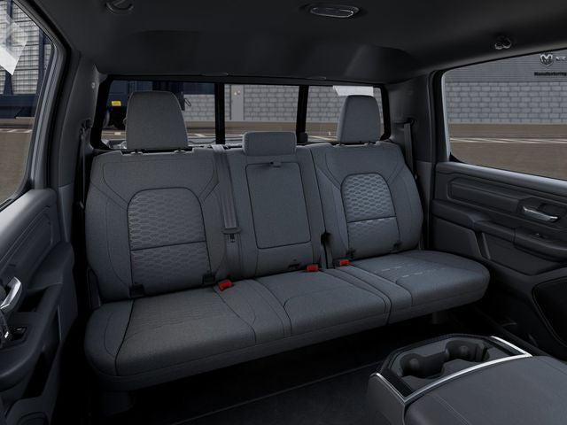 2026 Ram 1500 Express Crew Cab 4x4 5'7" Box