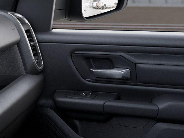 2026 Ram 1500 Express Crew Cab 4x4 5'7" Box