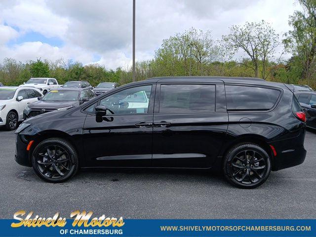 2027 Chrysler Pacifica PACIFICA LIMITED AWD 2027 Chrysler Pacifica PACIFICA LIMITED AWD