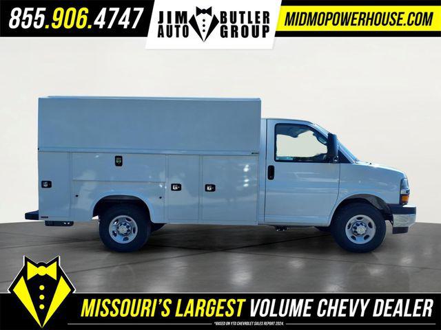 2026 Chevrolet Express Cutaway Work Van