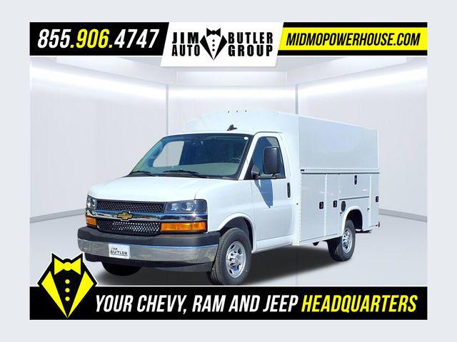 2026 Chevrolet Express Cutaway Work Van for sale in Linn, MO