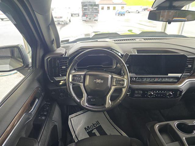 2023 Chevrolet Silverado 1500 4WD Crew Cab Short Bed LT Trail Boss