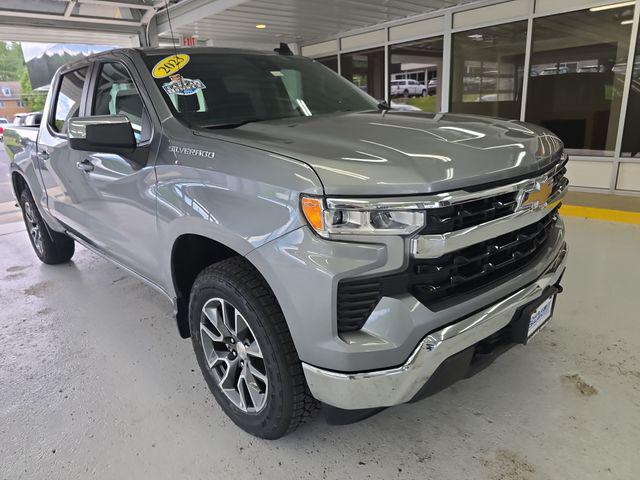 2023 Chevrolet Silverado 1500 4WD Crew Cab Short Bed LT with 2FL