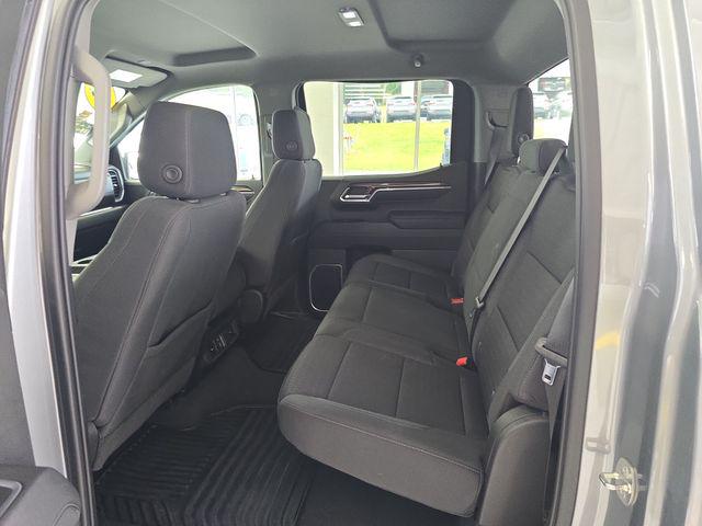 2023 Chevrolet Silverado 1500 4WD Crew Cab Short Bed LT with 2FL