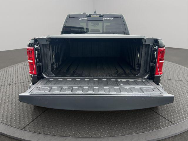 2026 Ram 1500 Limited Crew Cab 4x4 57 Box