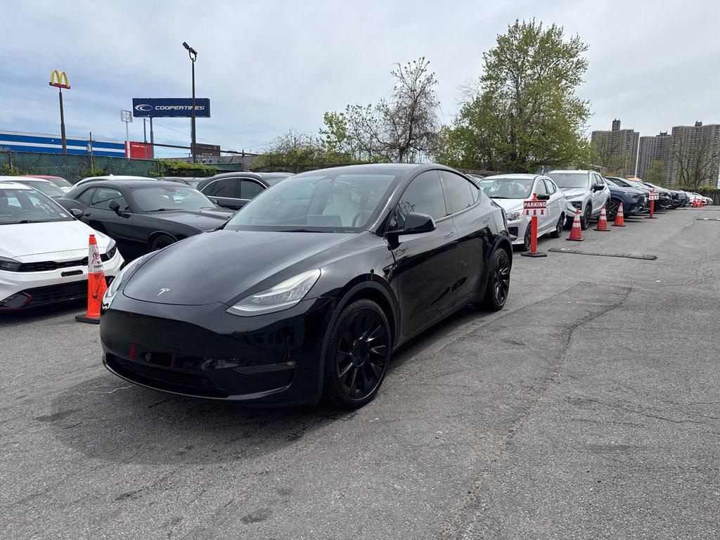 Solid Black 2021 Tesla Model Y Long Range AWD SUV / Crossover All-Wheel Drive Automatic