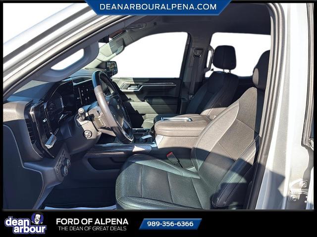 2022 Chevrolet Silverado 1500 4WD Crew Cab Short Bed LTZ