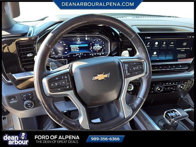2022 Chevrolet Silverado 1500 4WD Crew Cab Short Bed LTZ