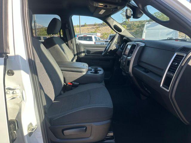 2023 Ram 1500 Classic Warlock Quad Cab 4x4 6'4" Box