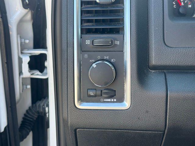 2023 Ram 1500 Classic Warlock Quad Cab 4x4 6'4" Box