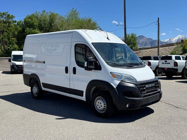 2025 Ram ProMaster 2500 Cargo Van Tradesman High Roof 136" WB w/Pass Seat