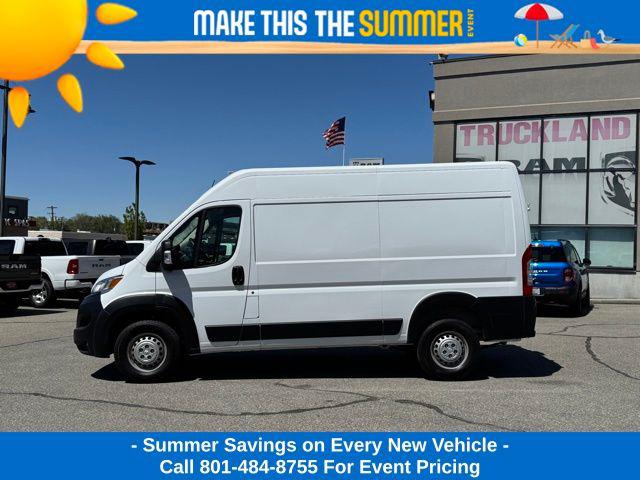 2025 Ram ProMaster 2500 Cargo Van Tradesman High Roof 136" WB w/Pass Seat