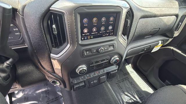 2026 GMC Sierra 1500 Crew Cab, Short Bed, Pro, 4WD