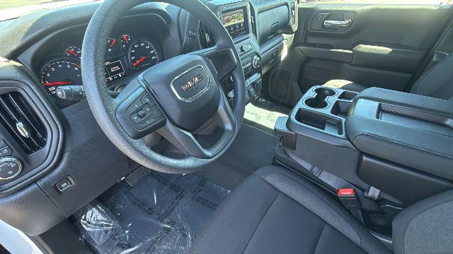 2026 GMC Sierra 1500 Crew Cab, Short Bed, Pro, 4WD