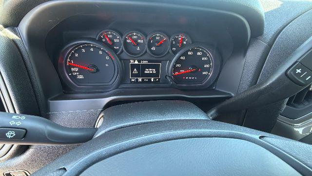 2026 GMC Sierra 1500 Crew Cab, Short Bed, Pro, 4WD