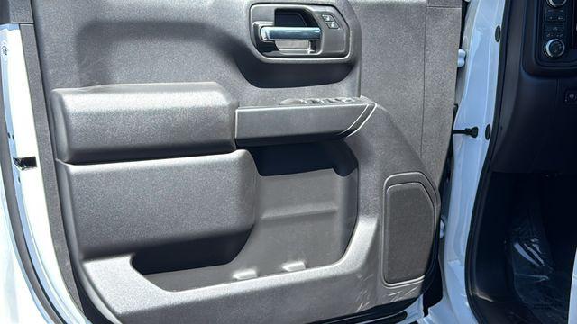 2026 GMC Sierra 1500 Crew Cab, Short Bed, Pro, 4WD