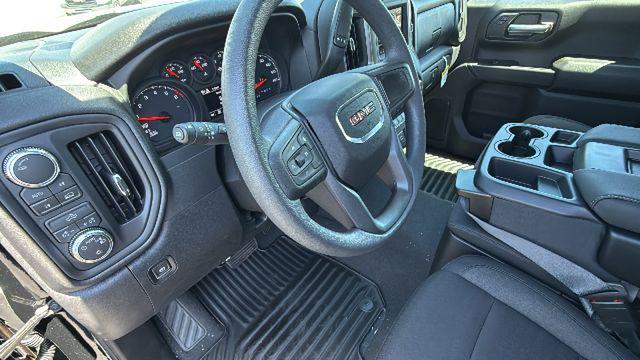 2026 GMC Sierra 1500 Crew Cab, Short Bed, Pro, 4WD