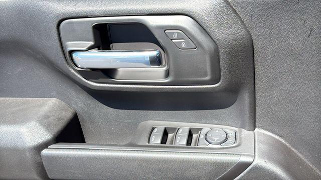 2026 GMC Sierra 1500 Crew Cab, Short Bed, Pro, 4WD