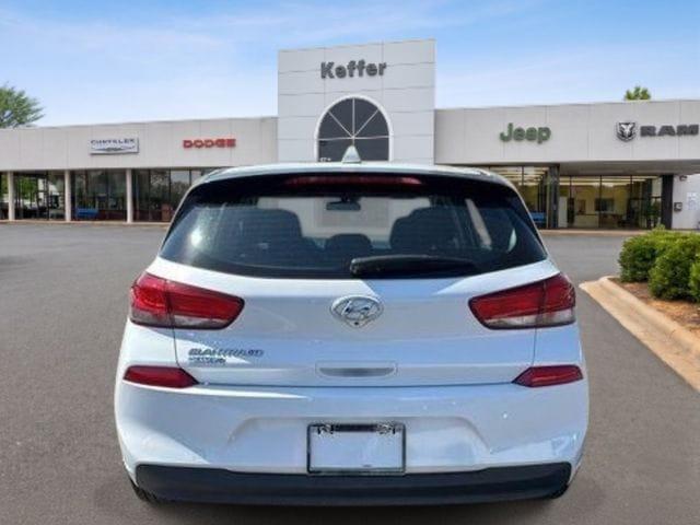 2018 Hyundai Elantra GT Base