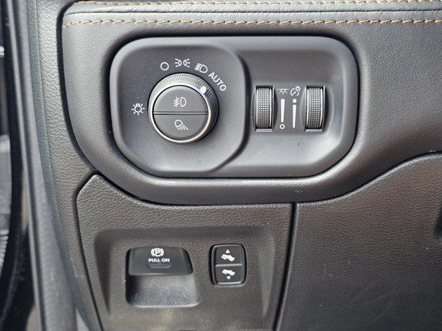 2022 Ram 1500 Limited Longhorn Crew Cab 4x4 5'7" Box
