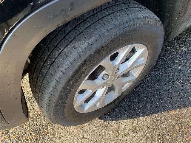 2023 Jeep Grand Cherokee Limited 4x4 2023 Jeep Grand Cherokee Limited 4x4