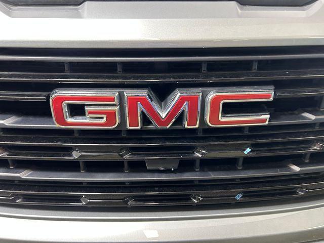 2025 GMC Sierra 1500 4WD Crew Cab Short Box Elevation with 3SB