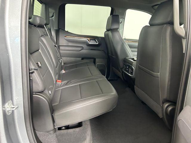 2025 GMC Sierra 1500 4WD Crew Cab Short Box Elevation with 3SB