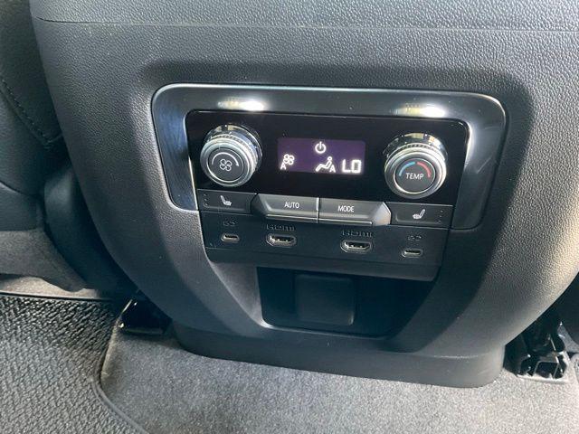 2026 GMC Yukon 4WD Denali